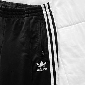 Adidas Women’s Black Sweatpants/ Track Pants